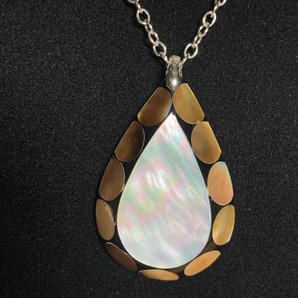 Mother Of Pearl/Shell Mosaic Necklace